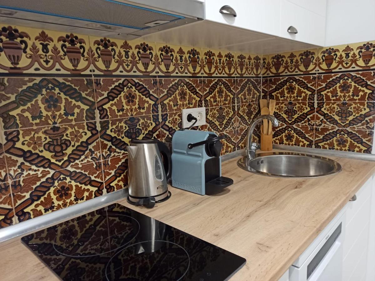 Malasana 51, New Art Apartment, Breakfast Included, Historic Center, Quite Neighborhood, Ml * Malaga
