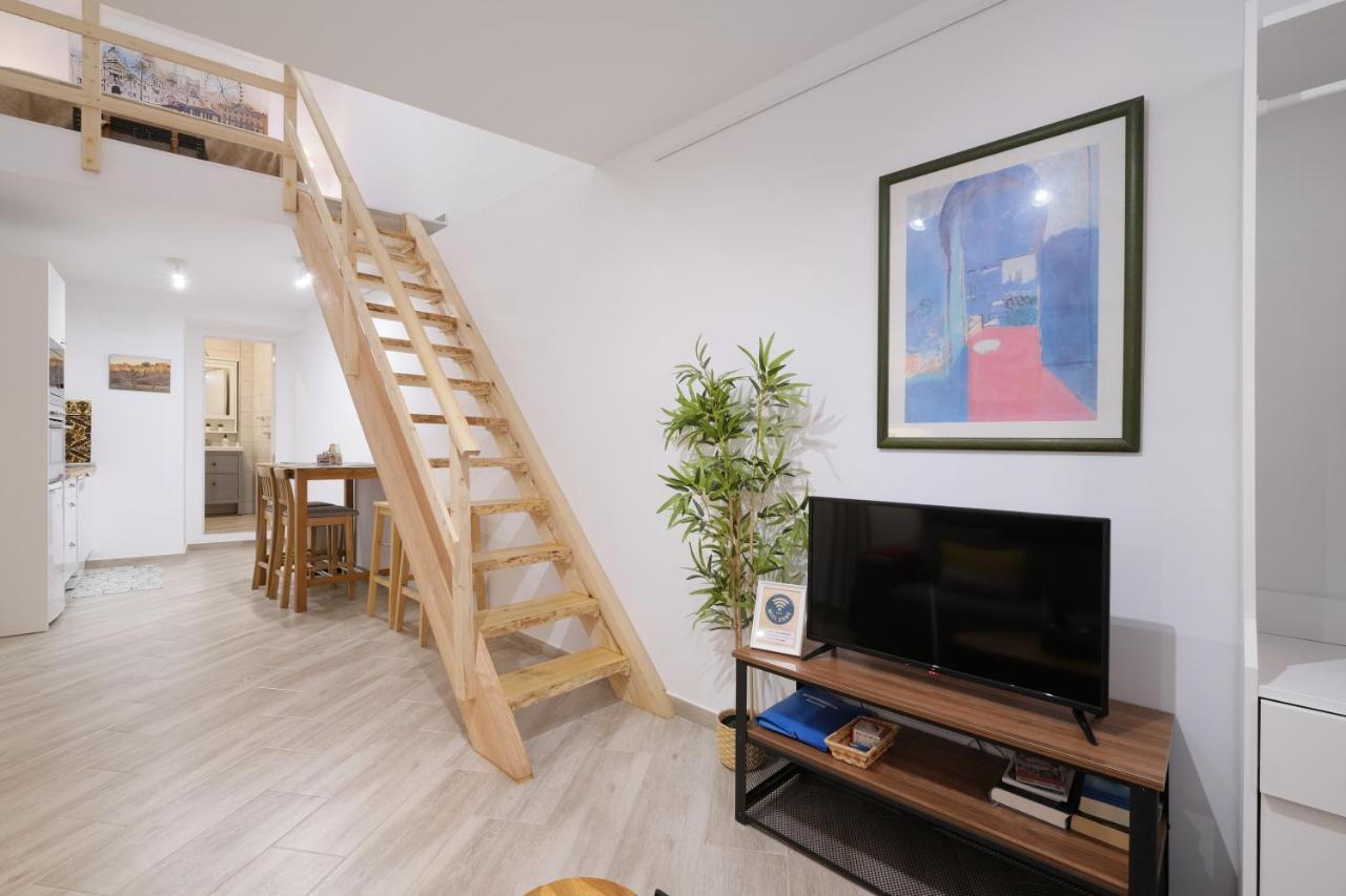 Apartamento Malasaña 51 New Art Breakfast Free *